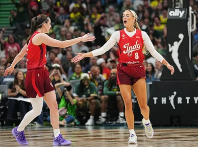 Storm comeback falls short to Fever